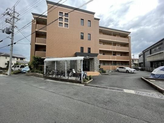 EXE VILLA EAST �O�ώʐ^