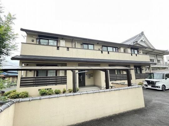 ���]���h�{�� �O�ώʐ^