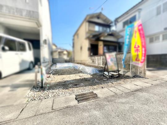  �����O��