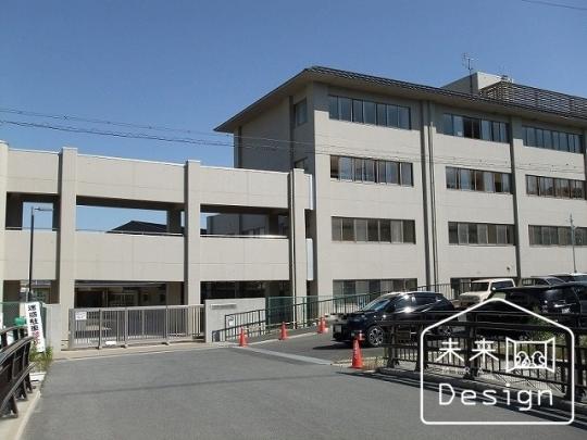  ���c�ӎs���O�R�؏��w�Z:869m