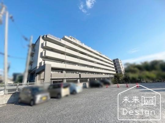  �����O��