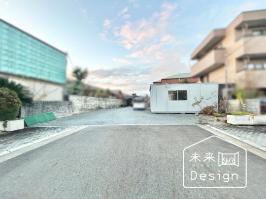  �����O��