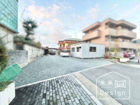  �����O��