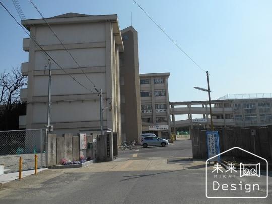  �F���s�����F�����w�Z:1147m