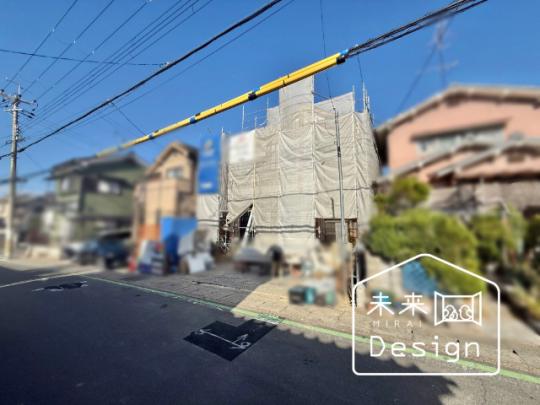  �����O��