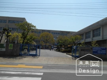  �F���s����F�����w�Z:450m