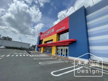  �P�[�Y�f���L����R��X:707m