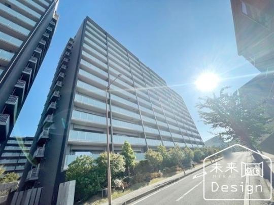  �����O��