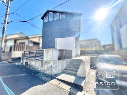  �����O��