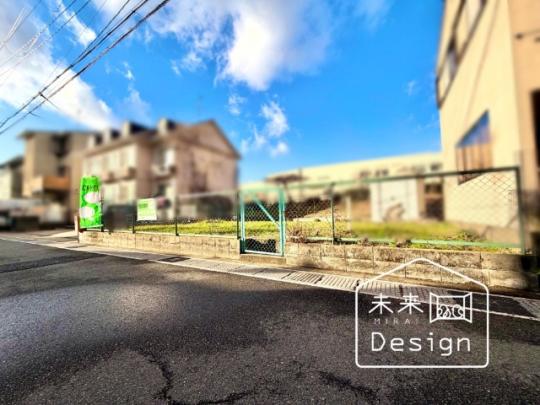  �����O��