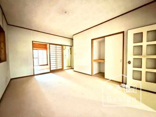  �����E���r���O