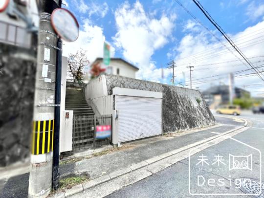  �����O��