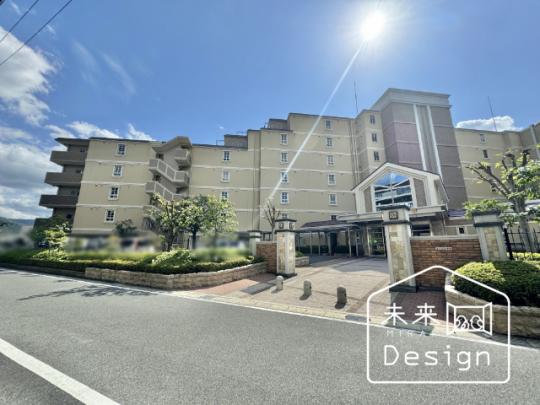  �����O��