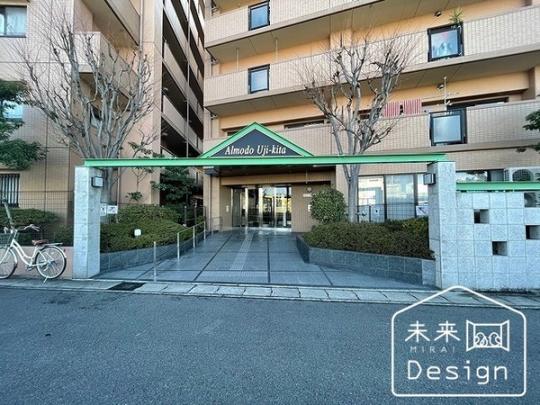  ���̑����L����