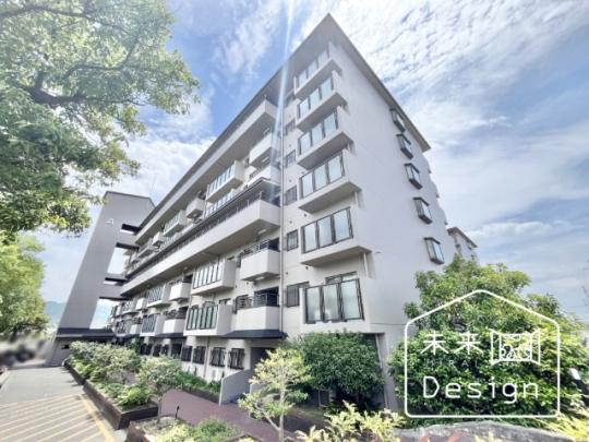  �����O��