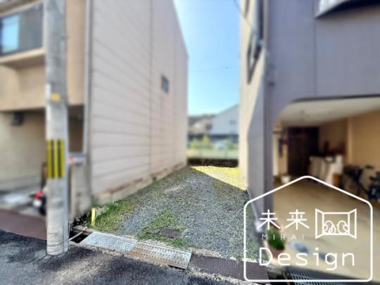  �����O��