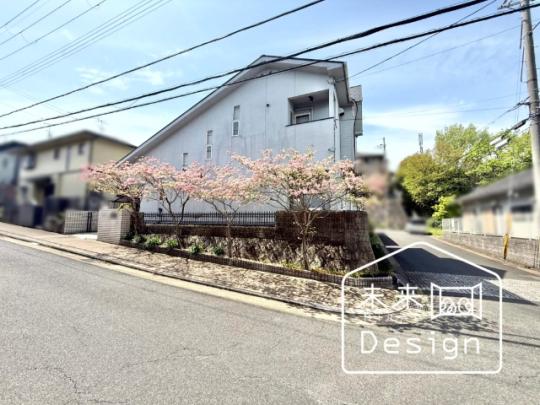  �����O��