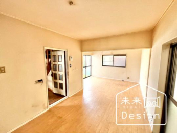  �����E���r���O