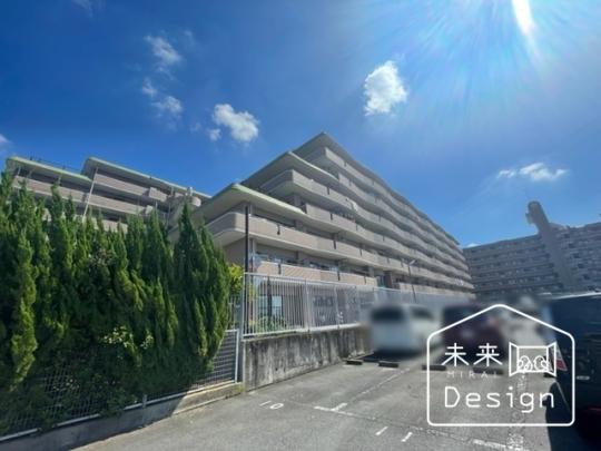  �����O��