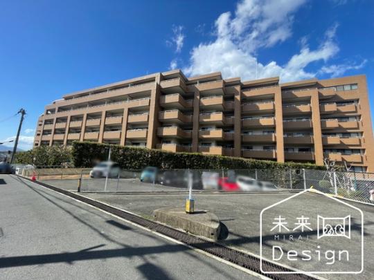  �����O��