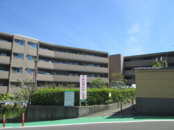  �����O��